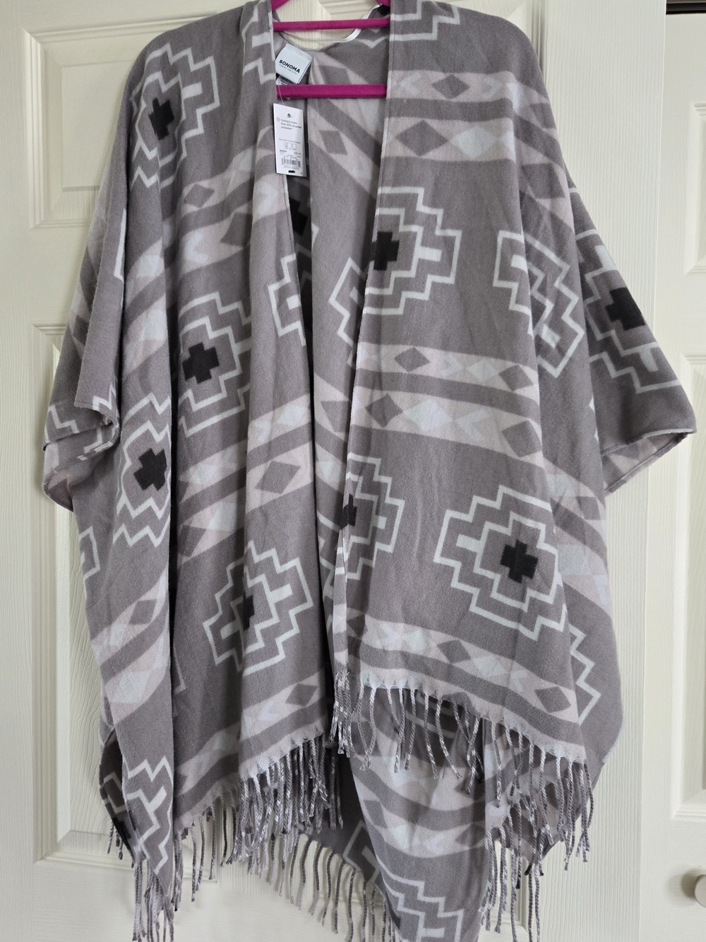 Sonoma Gray Aztec Fringe Wrap